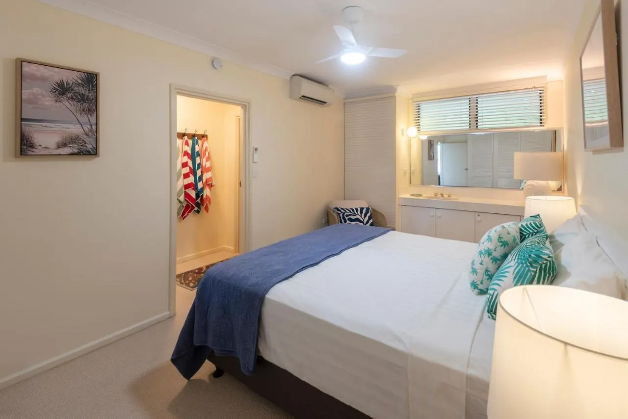Poinciana 109 & Buggy Hamilton Island Apartment Australia